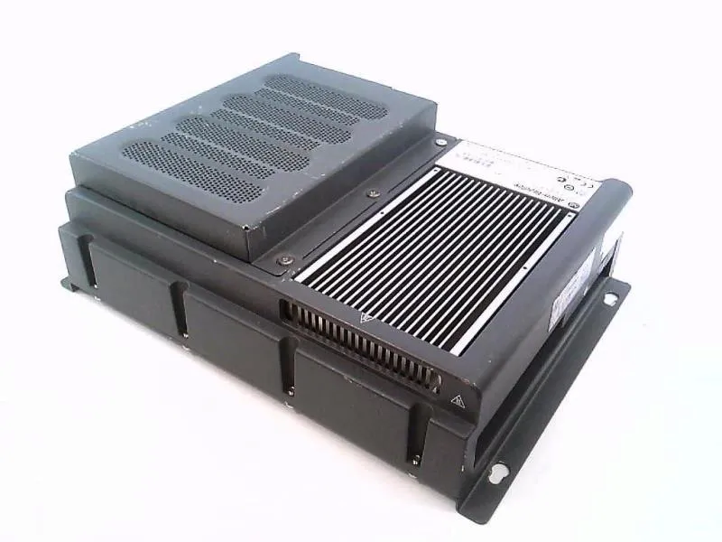 Komputer przemysłowy 6181P-2PXP marki ALLEN BRADLEY