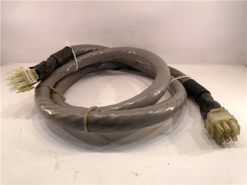 63523201B PLC模組/機架 由 ALLEN BRADLEY 製造