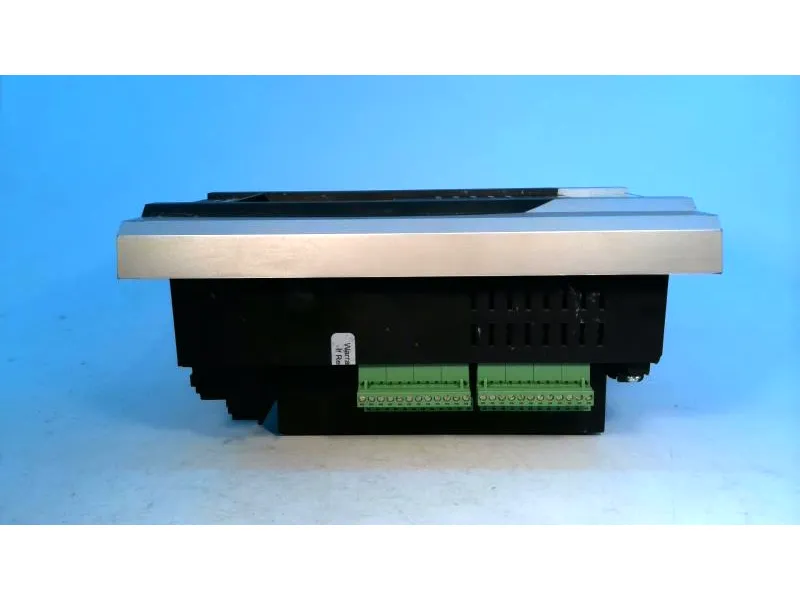 369-HI-R-M-0-D-0-E PLC程式設計終端 由 FANUC 製造