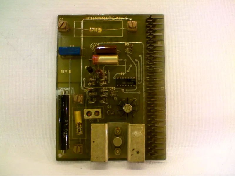 IC3600VPSA06 PC板PLC/擴充板 由 GE FANUC 製造