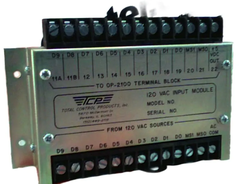 SM100TAC 磚型PLC 由 TOTAL CONTROL PRODUCTS 製造
