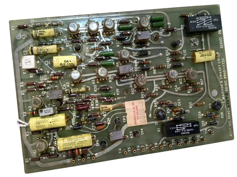 8940-6764D PC板PLC/擴充板 由 WARNER & SWASEY 製造