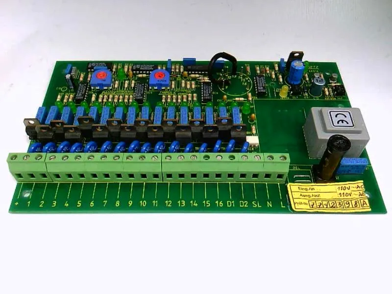 7742398A PC板PLC/擴充板 由 GENERIC 製造