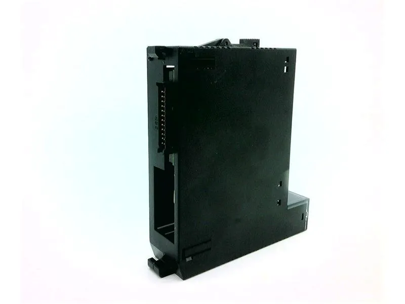 HE693THM665 PLC模組/機架 由 HORNER AUTOMATION 製造