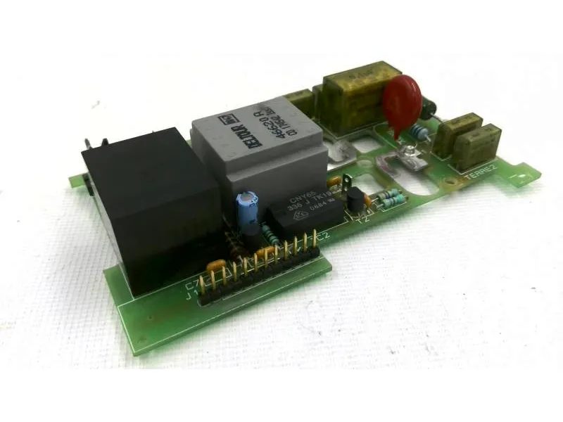 AG174151-2 PC板PLC/擴充板 由 EUROTHERM CONTROLS 製造