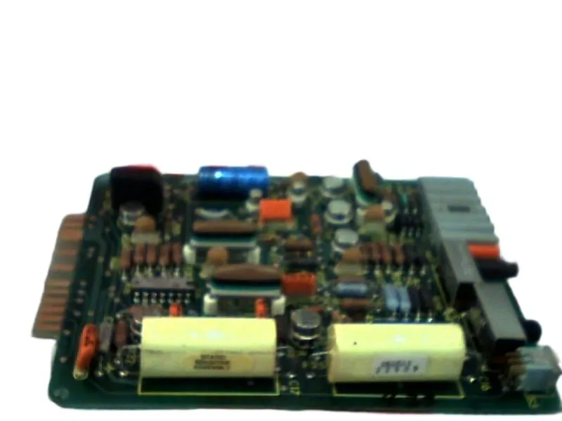 CR003NN-M PC板PLC/擴充板 由 FOXBORO 製造