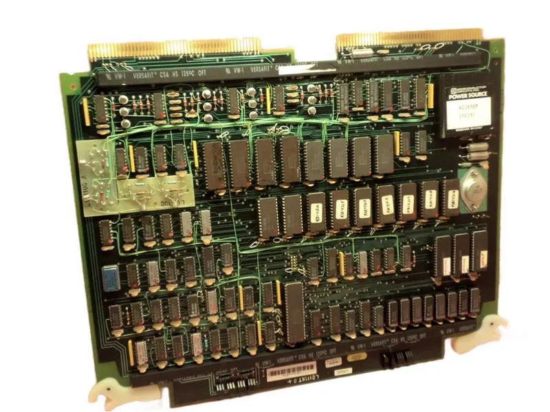 L0111LA PC板PLC/擴充板 由 FOXBORO 製造