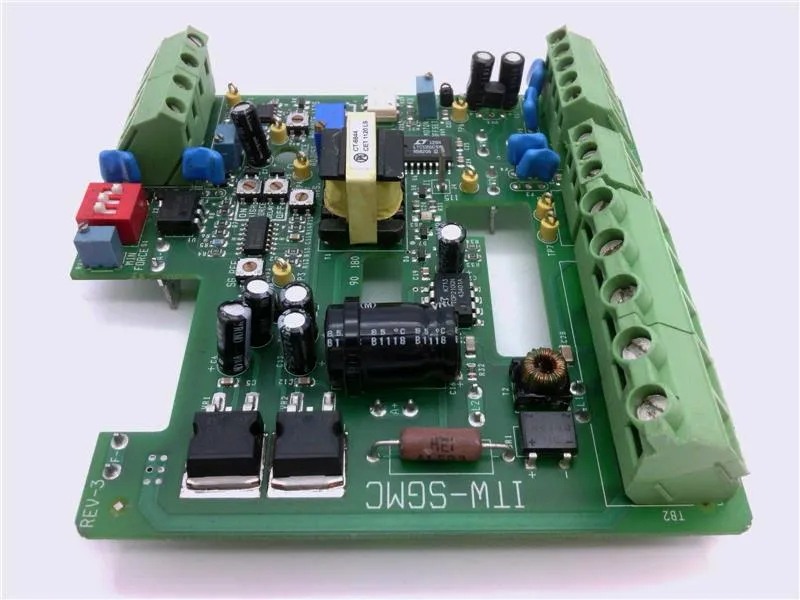SESC-17001 PC板PLC/擴充板 由 ITW 製造