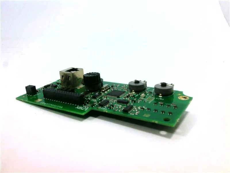 E84DCCM1A1XXA PC板PLC/擴充板 由 LENZE 製造