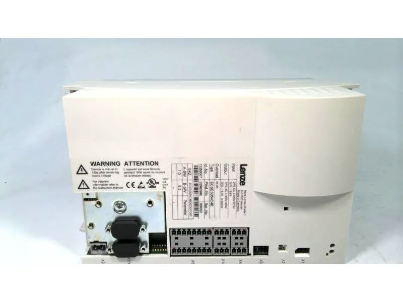 ECSES064C4B PLC模組/機架 由 LENZE 製造