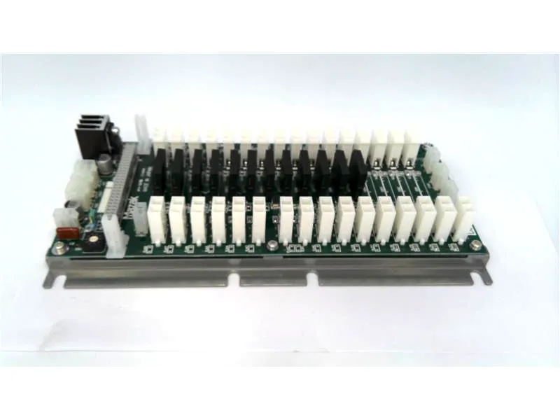 PLC-module/rek D65UB004302 van MAZAK