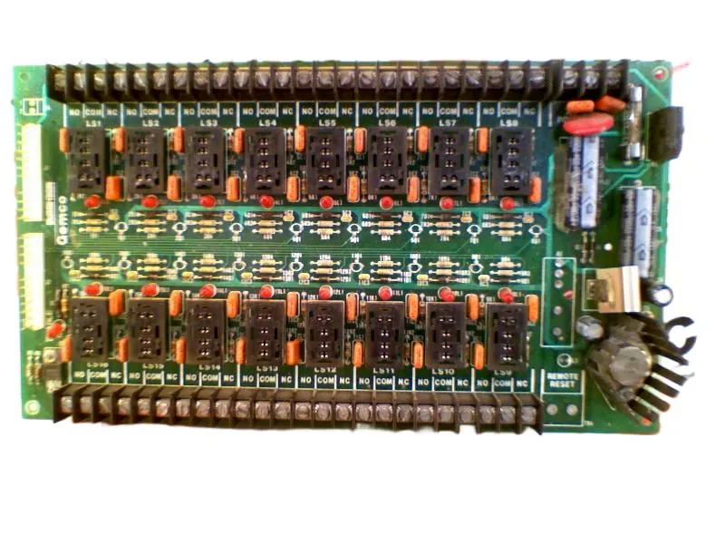 EP-0017400-D PCボードPLC/アドオンボード（MCGRAW EDISON製）