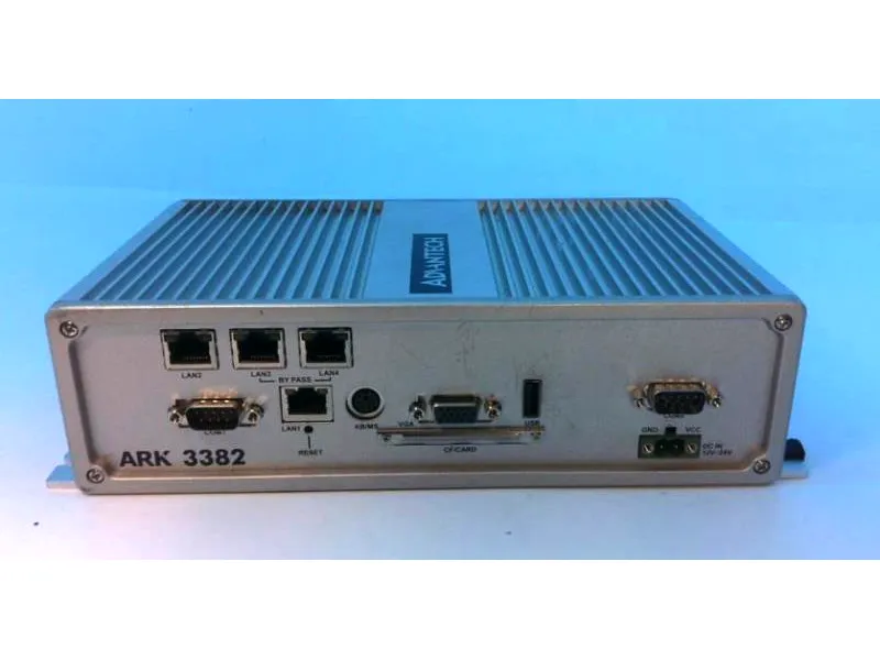 Industriecomputer ARK-3382-1S4B1E von ADVANTECH