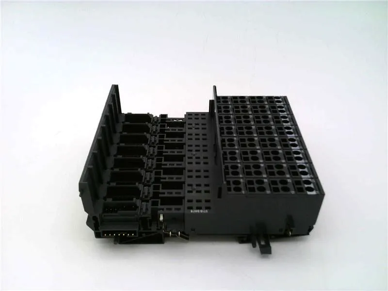ST1B-S4X16 PLC程式設計終端 由 MITSUBISHI 製造
