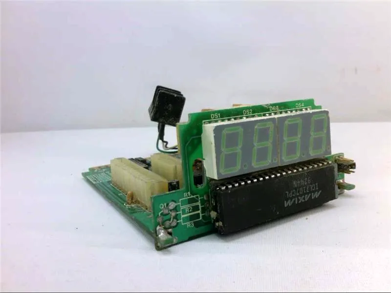 10256A1-02 PC板PLC/擴充板 由 NEWPORT ELECTRONICS INC 製造