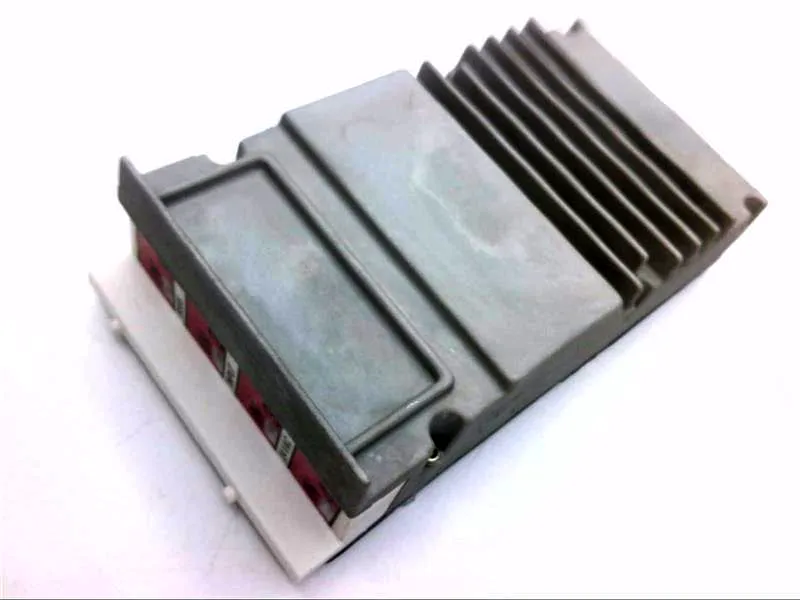 AS-B565-000 VDC邏輯I/O模組 由 MODICON 製造
