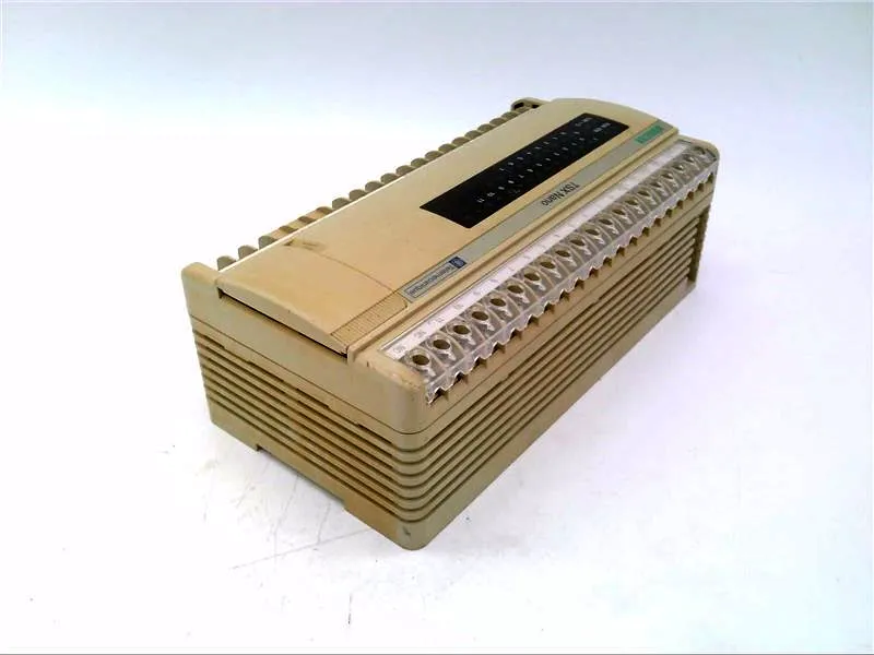 TSX-07-3L-2028 PLC模組/機架 由 TELEMECANIQUE 製造