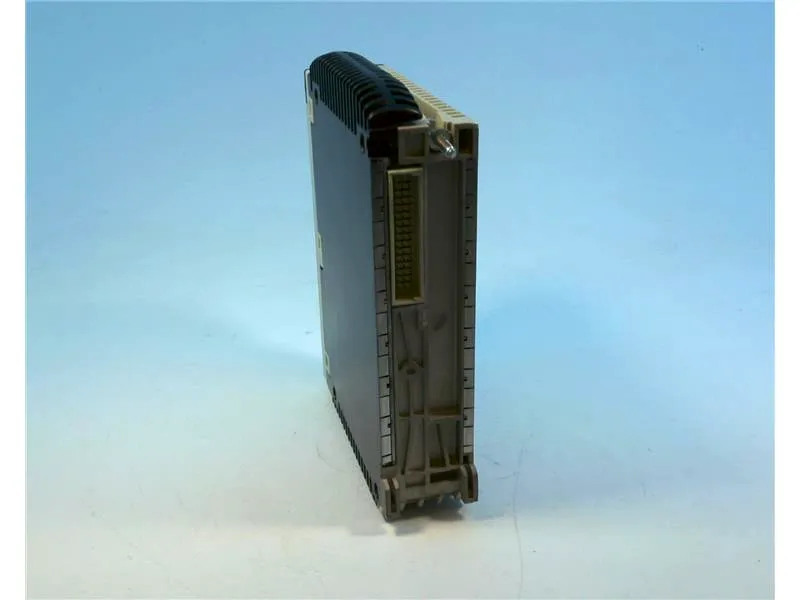 TSXP57353LAM PLC電池/電纜/配件 由 TELEMECANIQUE 製造