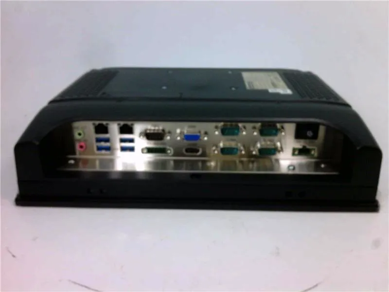 Industriecomputer PPC-6121-R8IAU von ADVANTECH