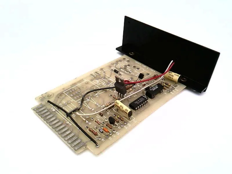 556-024G PC板PLC/擴充板 由 SIMPLEXGRINNELL 製造