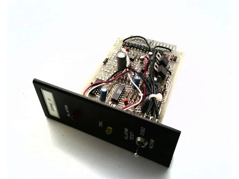 556-540J PC板PLC/擴充板 由 SIMPLEXGRINNELL 製造