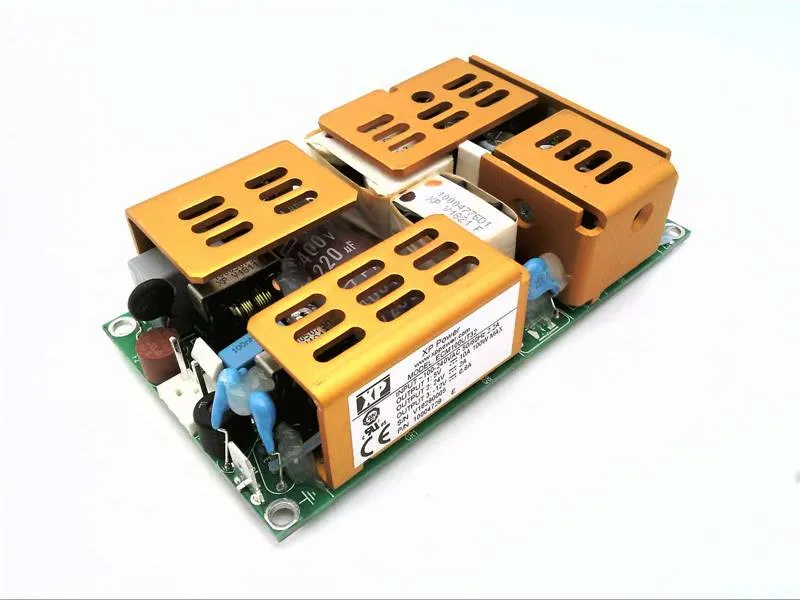 ECM100UT32 PC板PLC/擴充板 由 XP POWER 製造