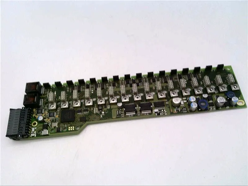 0AK300.6 PC板PLC/擴充板 由 B&R 製造