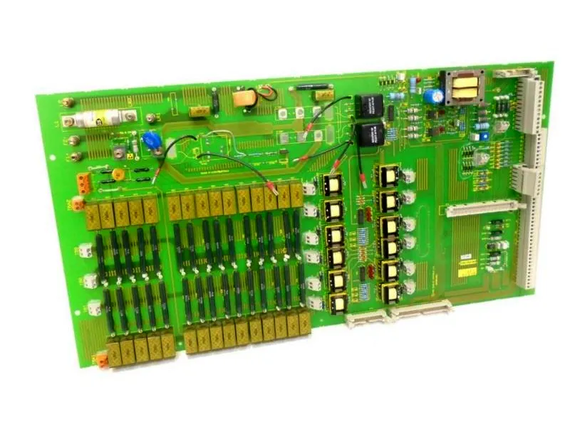 20X3311A PC板PLC/擴充板 由 CEGELEC 製造