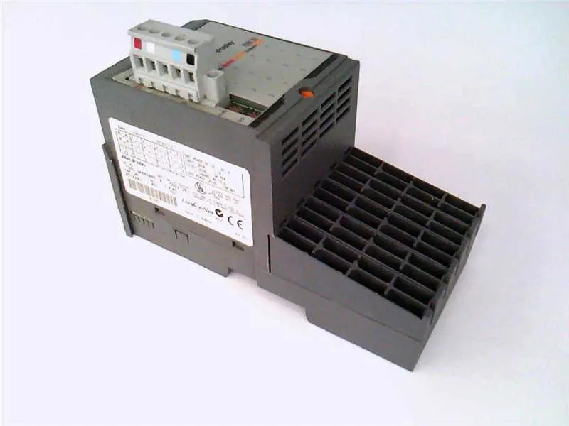 1734D-IA8XOA8S PLC Module/Rack by ALLEN BRADLEY