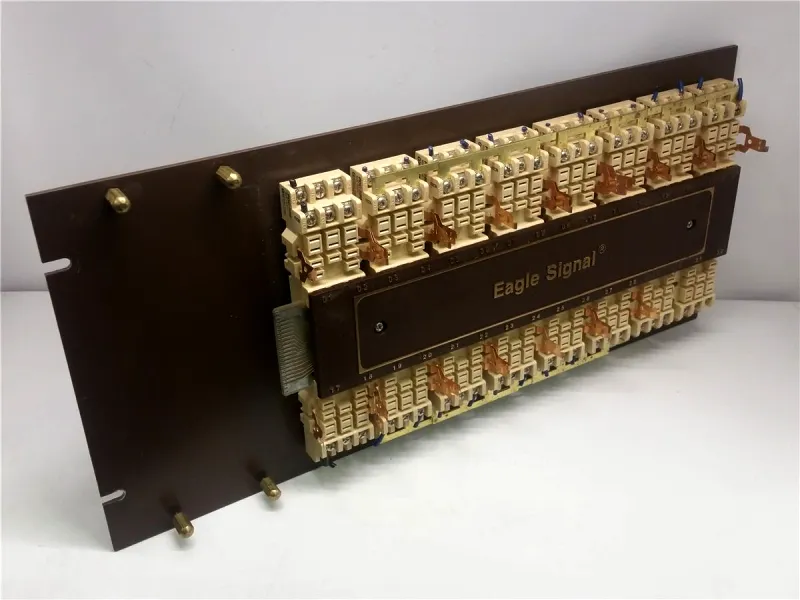 SPS-Modul/Rack CP205-300 von EAGLE SIGNAL