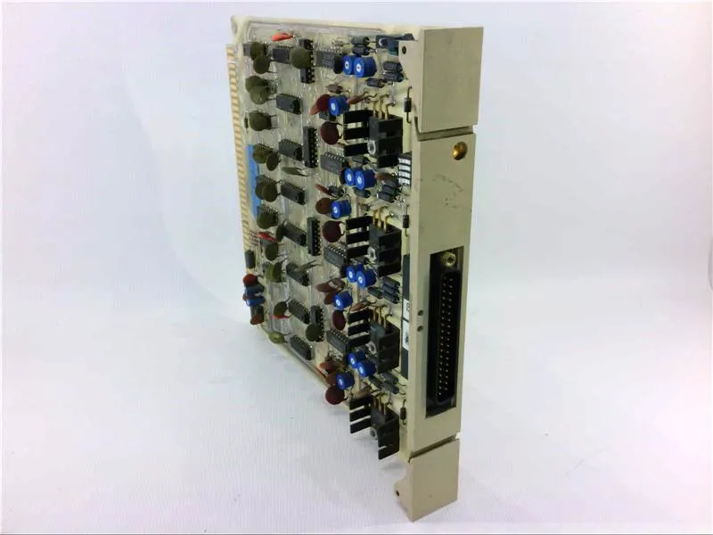 CP755L1 PC板PLC/擴充板 由 EAGLE SIGNAL 製造