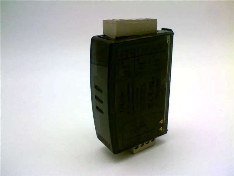 7P2220A000 PLCモジュール/ラック（PARTLOW製）
