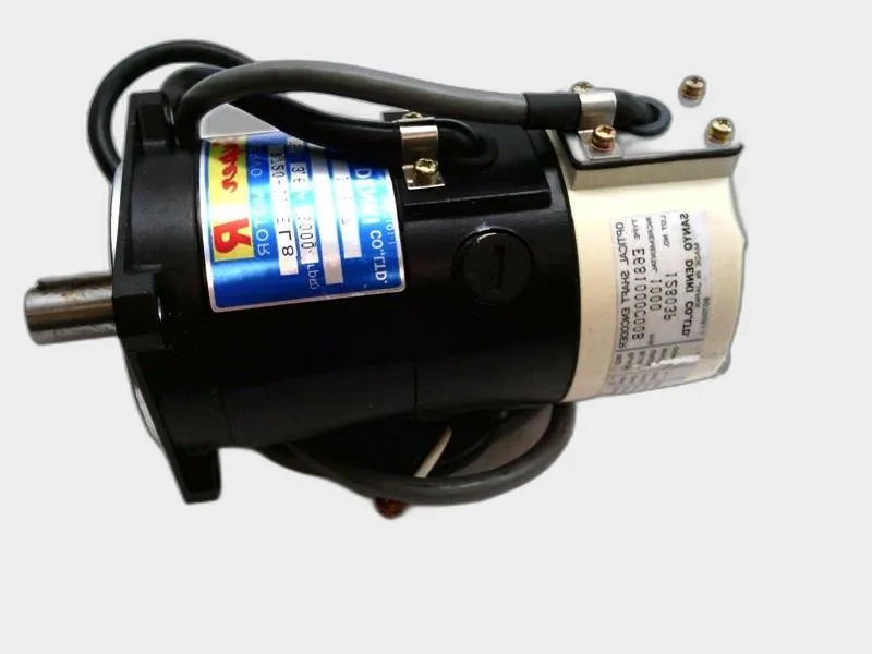 R720-012EL8 伺服馬達 由 SANYO DENKI