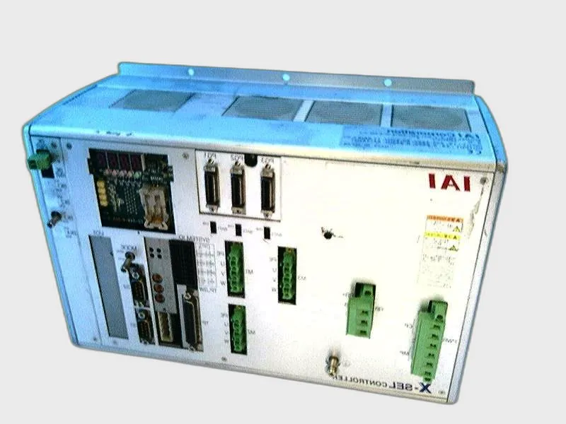 XSEL-P-3-400I-200I-200IB-CC-E-EEE-0-2 伺服驅動器/伺服控制器 由 IAI