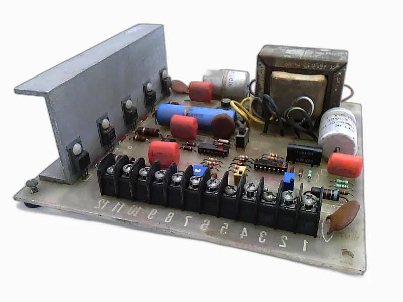 AD-8813 Servo Drive/Servo Control by FOXBORO
