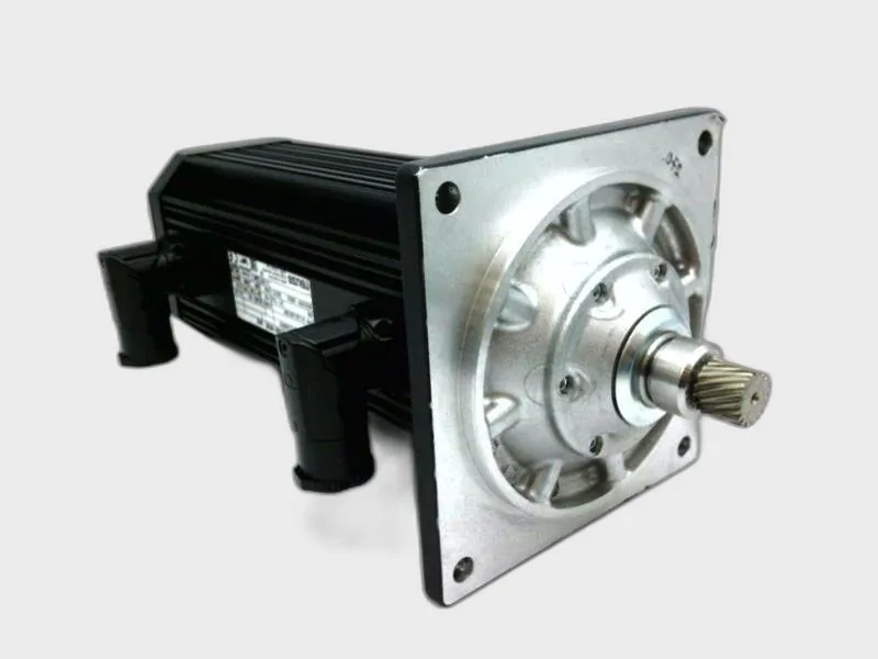MCA10I40-RS0P2-A14N-ST2S00N-R0SU 伺服馬達 由 LENZE