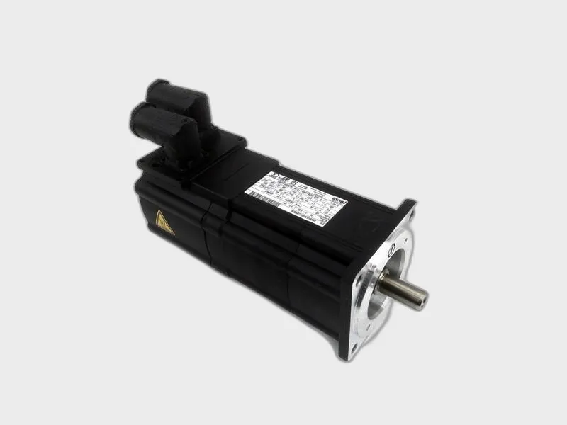 MCS09F38RS0P1A14NST5S00NR0SU 伺服馬達 由 LENZE