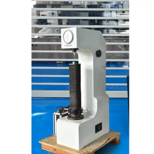 HR-150B 150kg 鋳鉄 経済型 手動操作ロックウェル硬度計