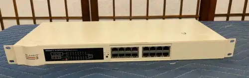 Linksys Etherfast Ii - Switch - 16 Ports Ef2S24 V2