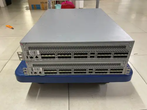 Brocade 7840 San 24X 16Gb Fc 2X 40Gbe 16X 10Gbe Extension Switch Xbr-7840-B-0000