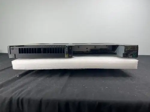 Cisco IE-4010-16S12P 12GE SFP 12GE Copper PoE+ w/ 1x PWR-RGD-LOW-DC 電源