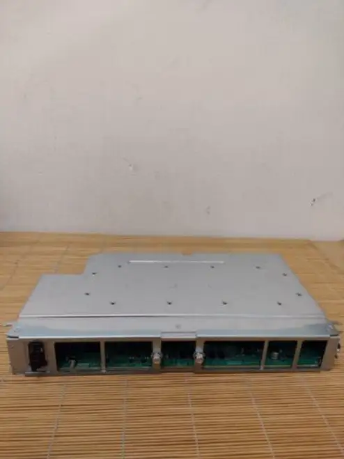 Cisco N9K-C9508-Fm-E 800-Gbps 雲規模結構模組 9508