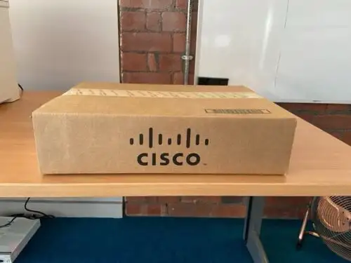 Cisco IE-3010-16S-8PC インダストリアルエッジスイッチ