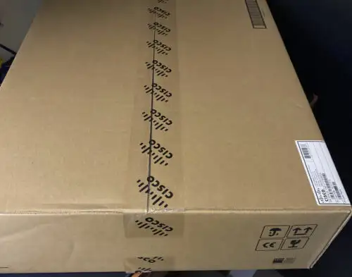 Cisco 2960-X Series Ws-C2960X-48Lpd-L V06 光纖支援 10G 上行鏈路 PoE+ 370 瓦