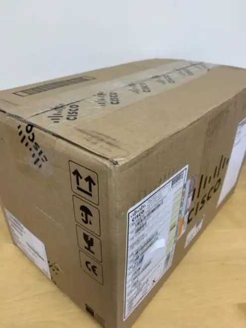 Cisco IE-3300-8P2S-E Cisco Catalyst IE-3300-8P2S 工業交換機