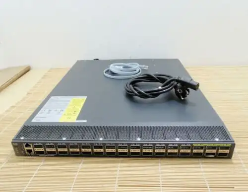 Cisco Ucs-Fi-6332-U 1Ru Fabric Interconnect 32 Qsfp+ 8P Active License 1X Ac Psu-