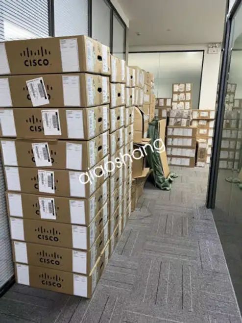 Cisco IE-2000-8TC-G-E 工業交換機