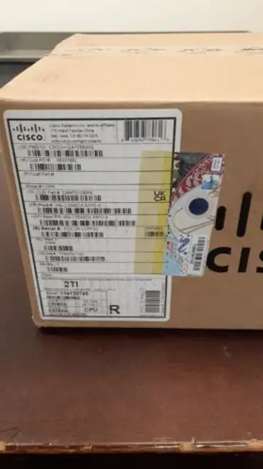 Cisco 3560-Cx Switch 6 Ge Poe+ 2 Multige Poe+ Uplinks: 2 X 10G Sfp+ Ip Base