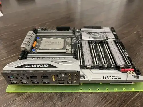 Gigabyte X399 Designare Ex Amd Ryzen Tr4 With Ryzen Thripper 1920X Cpu