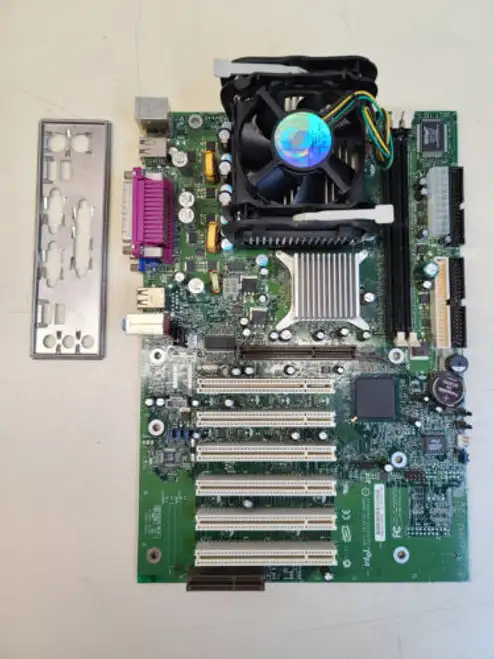 Intel D845Gebv2/D845Pesv A97674-103 + Pentium 4 2.8Ghz + combo màn hình I/O